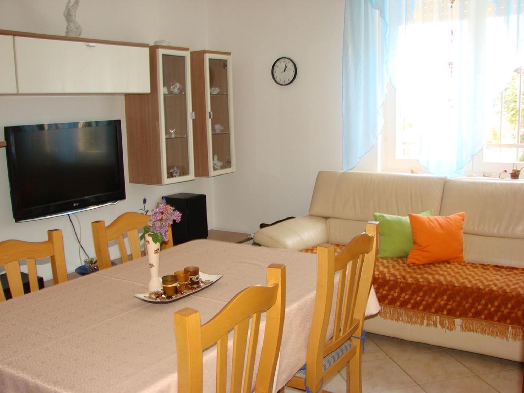 Apartment Milena *